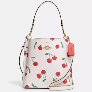 Coach Mollie Bucket 22 With Heart Cherry Print